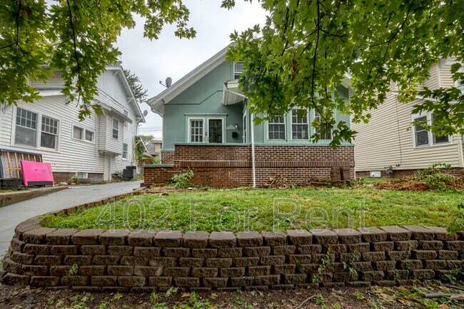 Building Photo - 2516 N 48th St