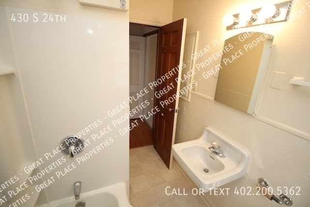 Building Photo - 430 S 24th-