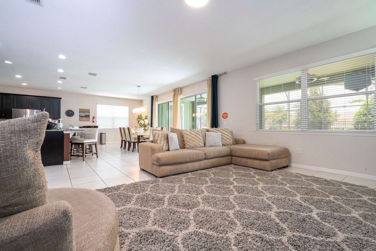 Building Photo - 9035 Sunshine Ridge Loop
