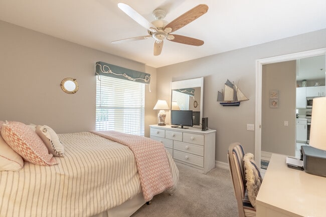 Building Photo - 1035 Tarpon Cove Dr