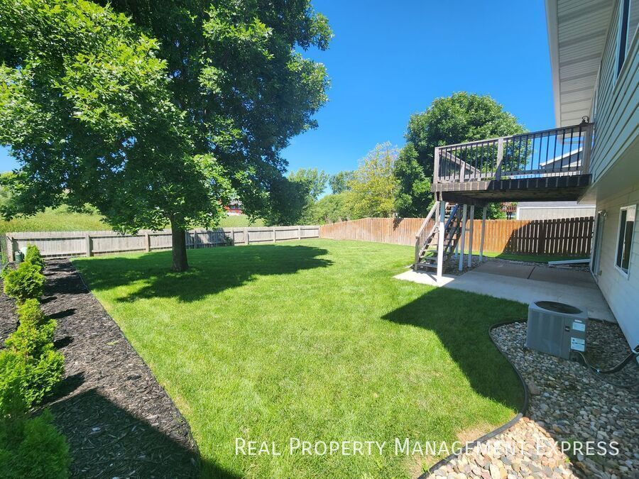 Building Photo - 4809 S Emma Ln