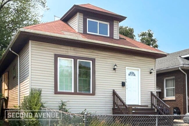 Building Photo - 11140 S Parnell Ave