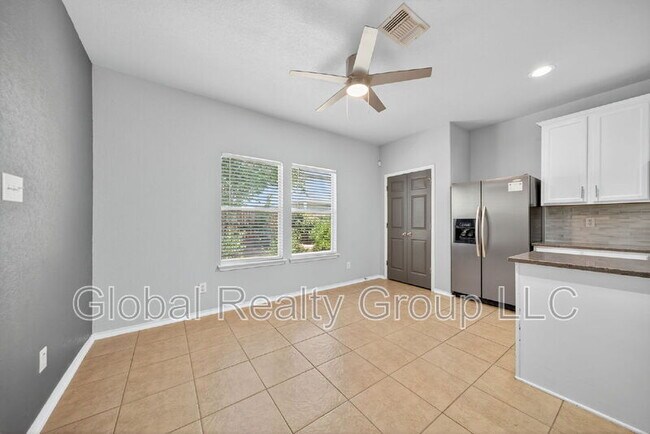 Building Photo - 140 Clapboard Run