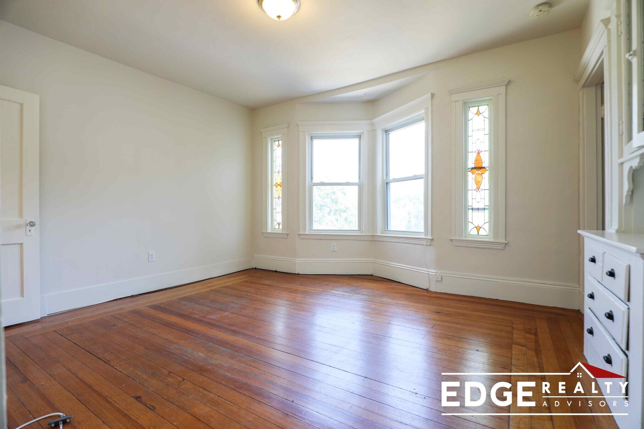 Building Photo - 548 Washington St