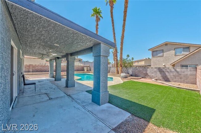 Building Photo - 7216 Archcrest Ave