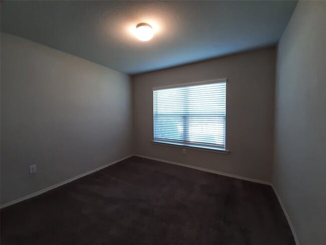 Building Photo - 221 Stalwart Hl Trl