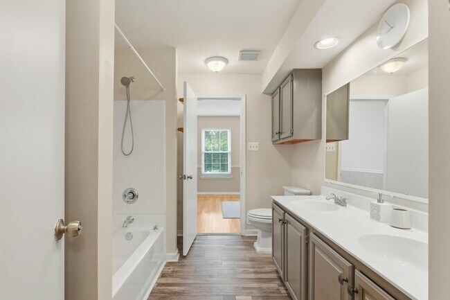 Building Photo - 4333 Gilmer Ct