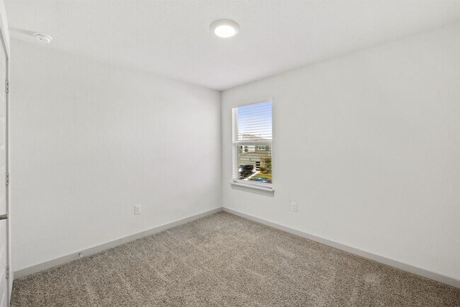 Building Photo - 7713 Jacobean WY
