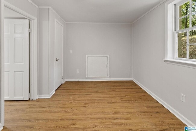 Building Photo - 2344 3rd Way NE