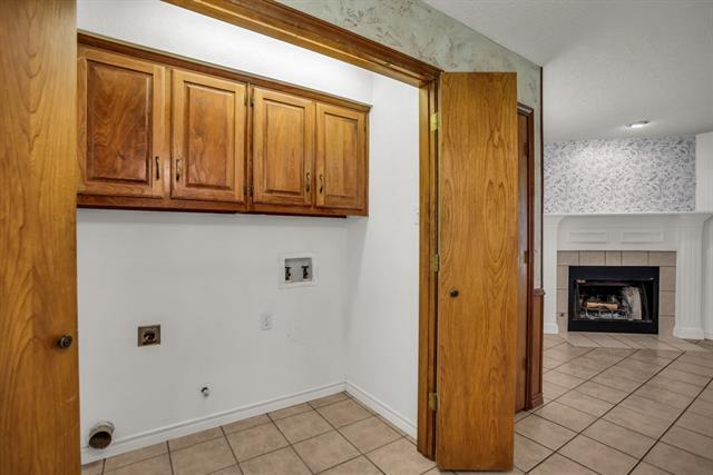 Building Photo - 3311 E FM 813