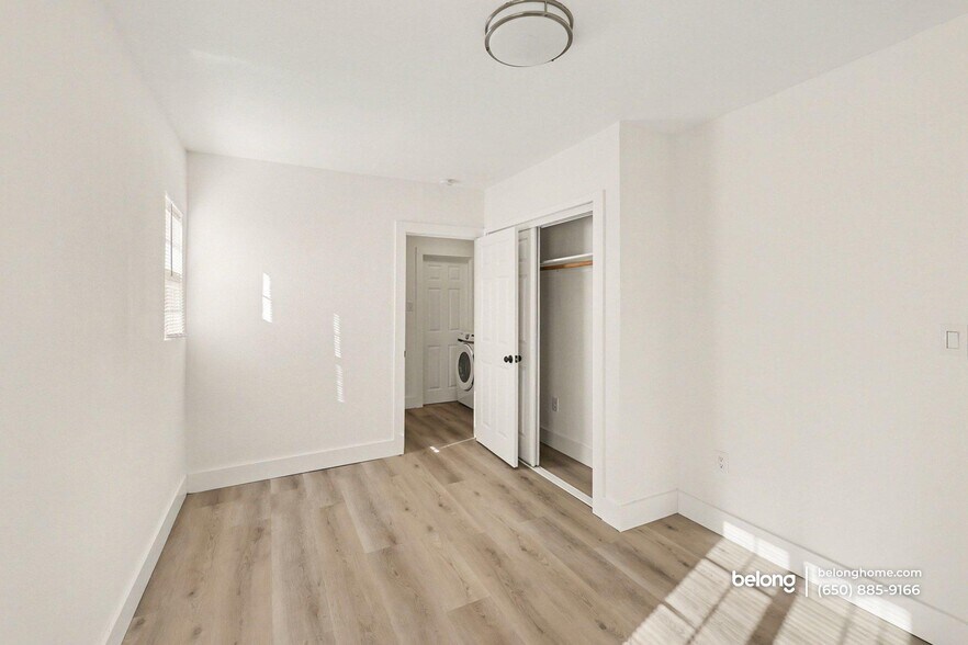 Building Photo - 2340 Rheem Ave