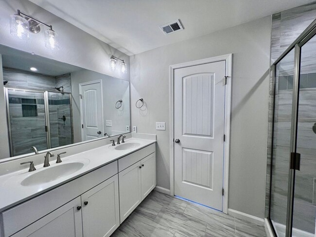 Building Photo - New Contruction Rental in the Reserve of Grassfield