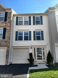 Building Photo - 213 Windsor Ct