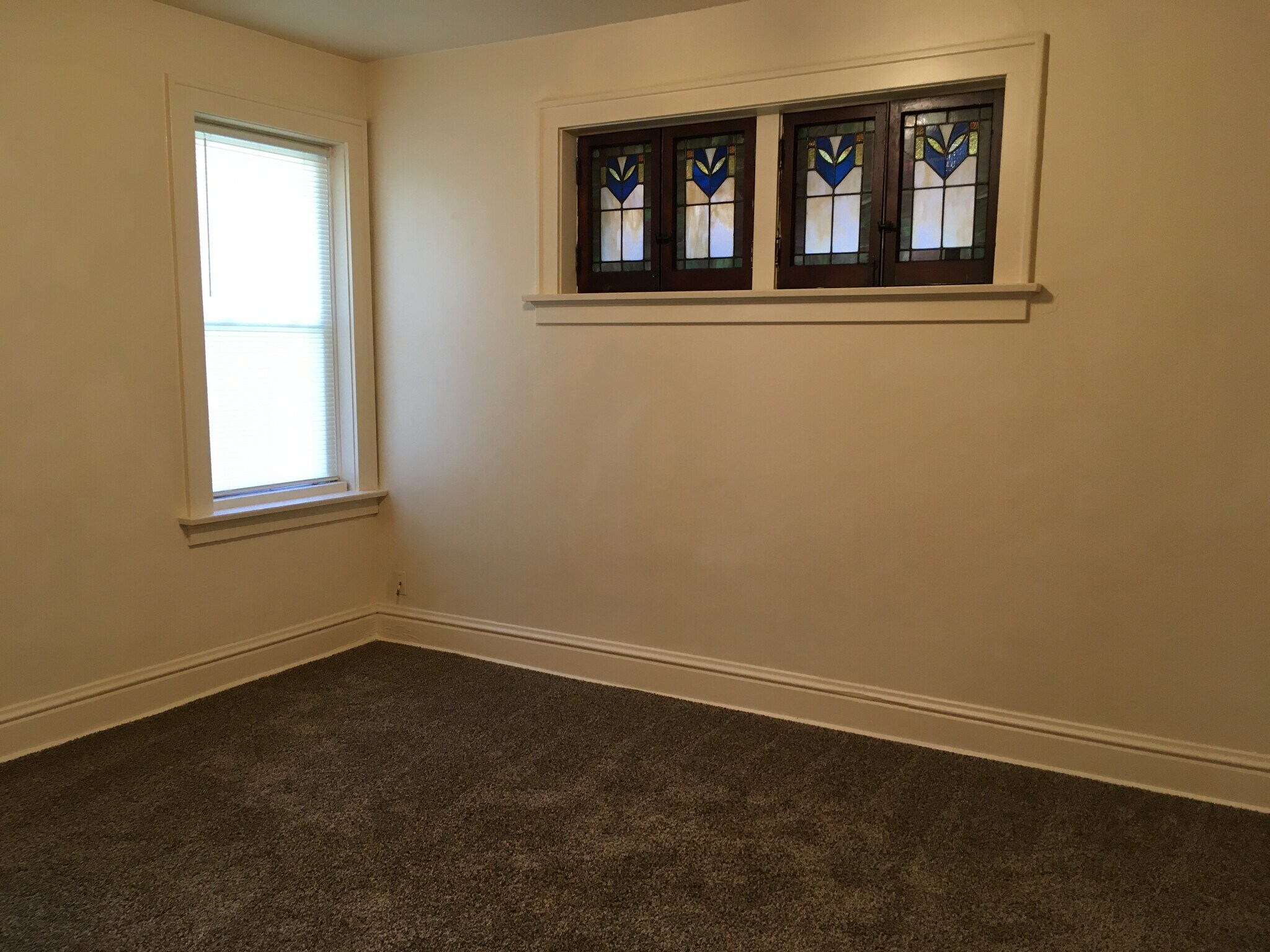 Bedroom 13 x 12 - 4973 Tholozan Ave