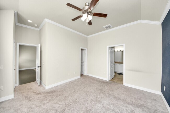 Building Photo - 5318 Royal Press Dr