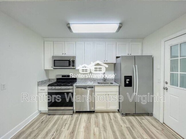Building Photo - 4862 Norvella Ave