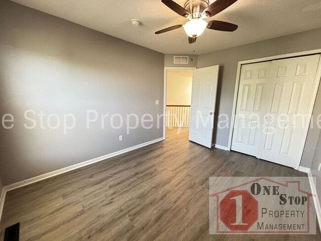 Building Photo - Luxury 5 bedroom, 4 bathroom Home Availabl...