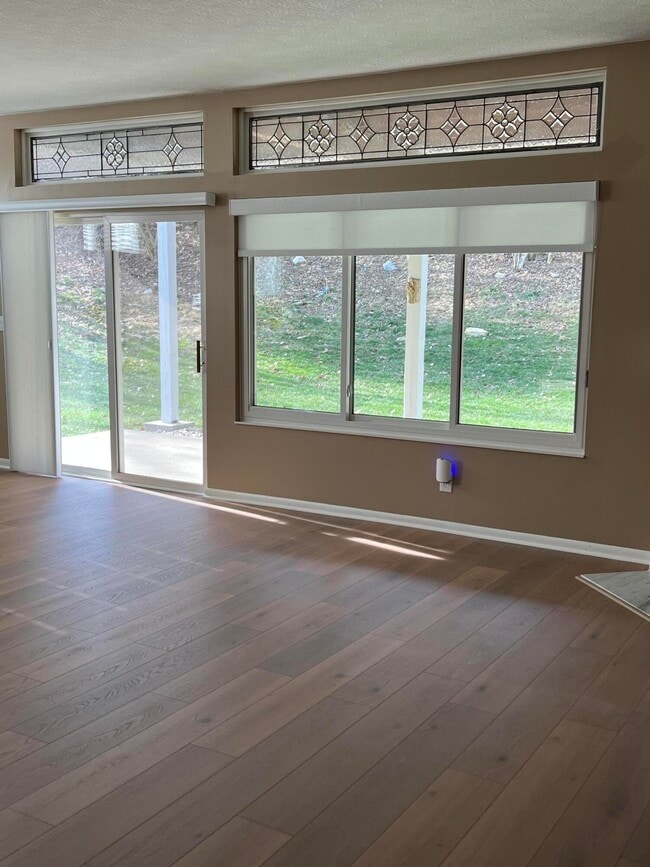 Building Photo - 2271 Edenderry Dr