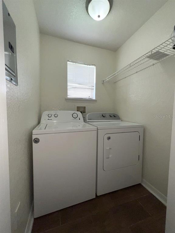 Building Photo - 2214 Grand Cayman Ct