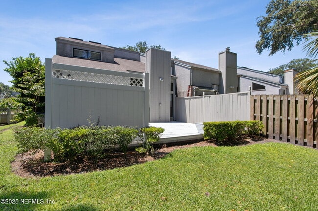 Building Photo - 455 Selva Lakes Cir