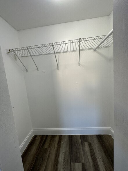 Secondary bedroom walk-in closet - 2918 NE 8th Ter