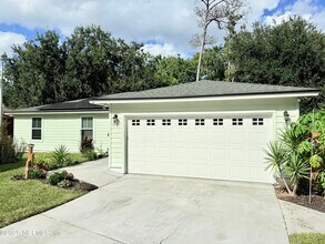Building Photo - 10373 Windfern Ct N