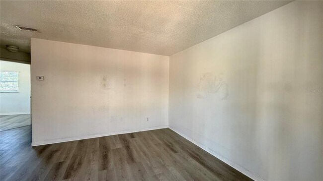 Building Photo - 696 Michigan Ct