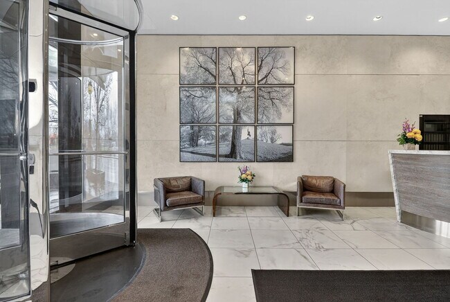 Building Photo - 1160 S Michigan Ave