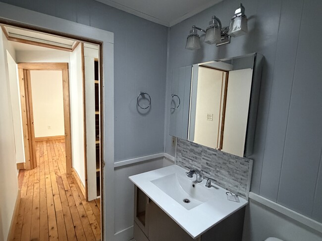 Building Photo - 2 Davcarley Rd