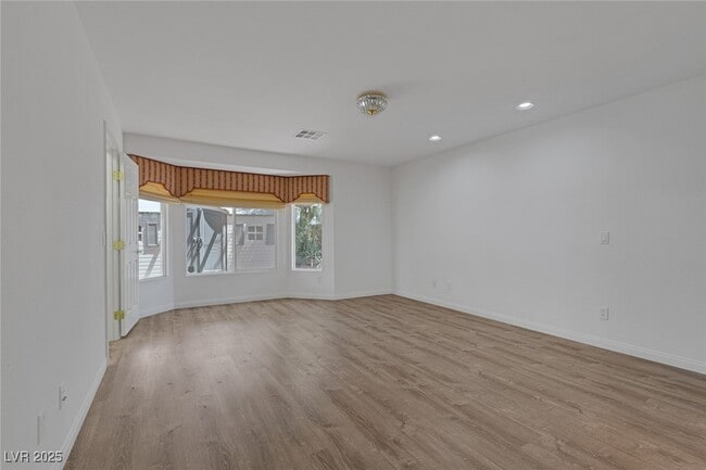Building Photo - 8054 Coronado Coast St
