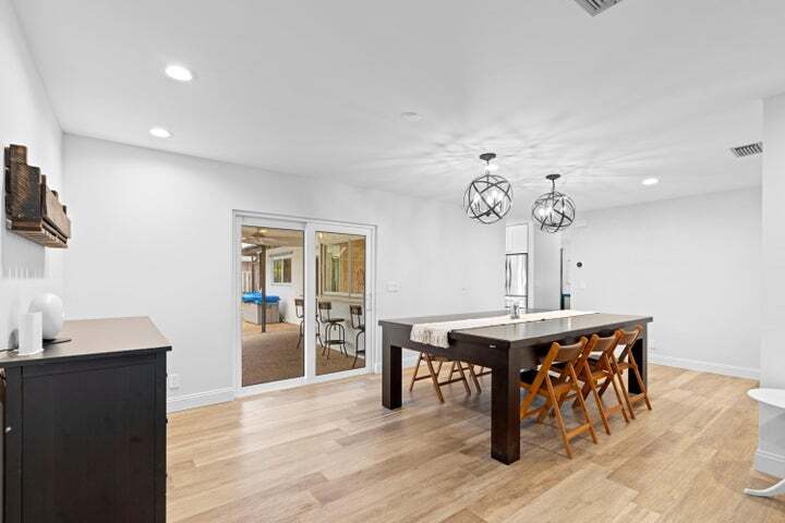 Building Photo - 1039 NW 8th St