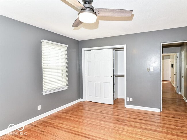Building Photo - 2407 Baur Dr