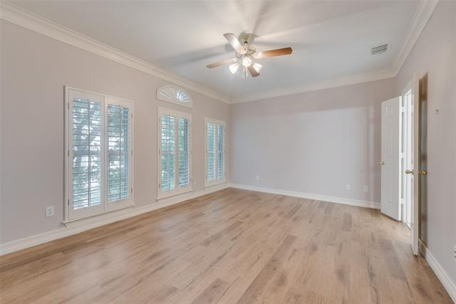 Building Photo - 3207 Cole Ave