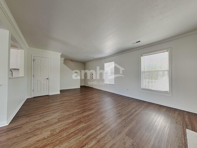 Building Photo - 5721 Gaboury Ln