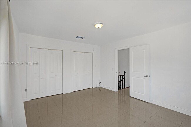 Building Photo - 655 85th St
