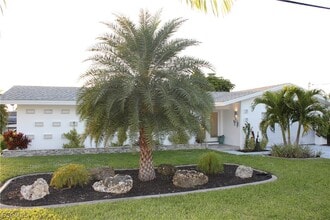 Building Photo - 5354 Coral Ave