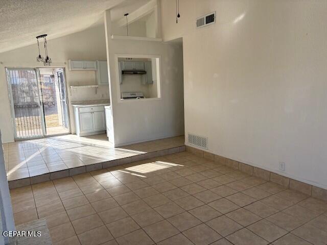 Building Photo - 10213 Silver Strand Pl