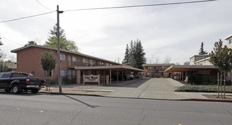 Building Photo - Coral Manor Apartments