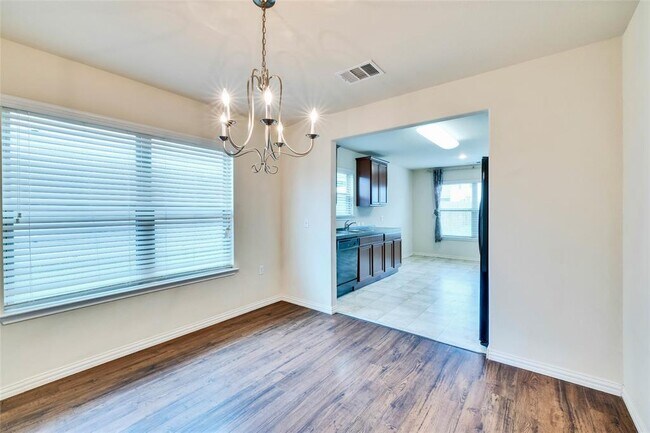 Building Photo - 4220 Creede Dr