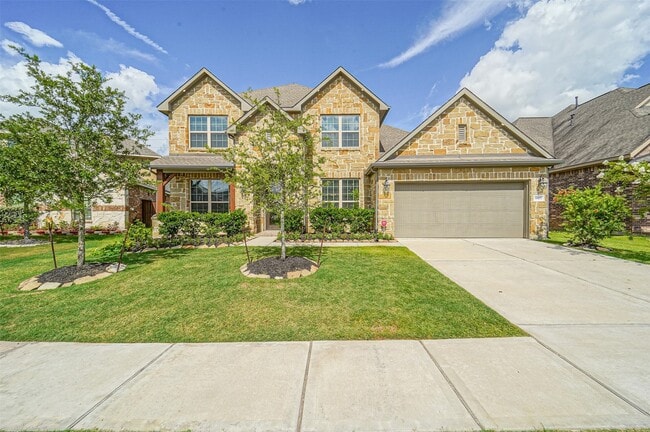 Building Photo - 9507 Carson Ln