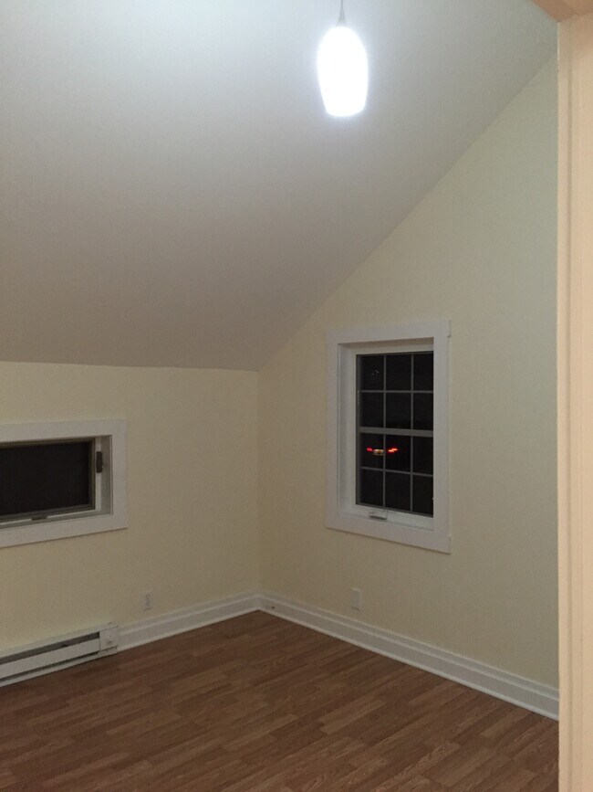 Bedroom 1 - 62 E Market St