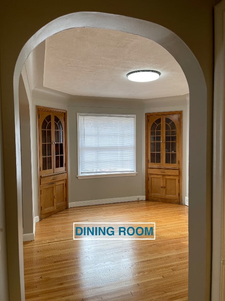 Building Photo - 3701 N Aldrich Ave