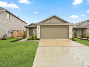 Building Photo - 28823 Texas Plns Dr