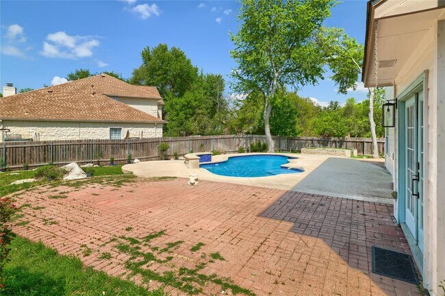 Building Photo - 12520 Sir Christophers Cove