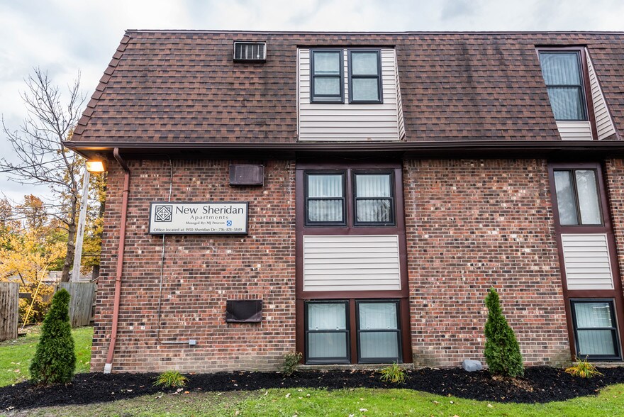 Sheridan Drive Apartments 2481 Sheridan Dr Tonawanda NY 14150