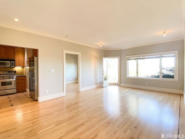 Primary Photo - 370 Upper Terrace