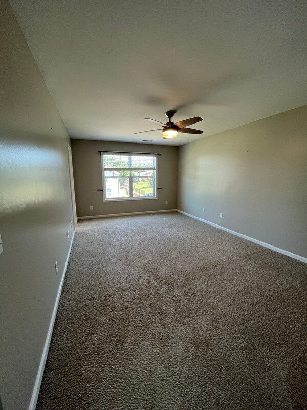 Building Photo - 4959 Harris Woods Blvd