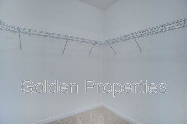 Building Photo - 7768 N Girard Cir