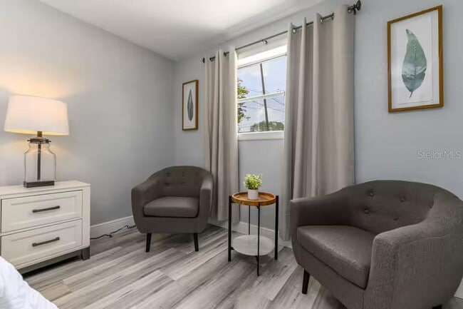 Building Photo - 5212 Puritan Ave