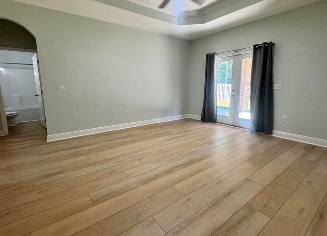 Building Photo - 902 Cocobolo Dr